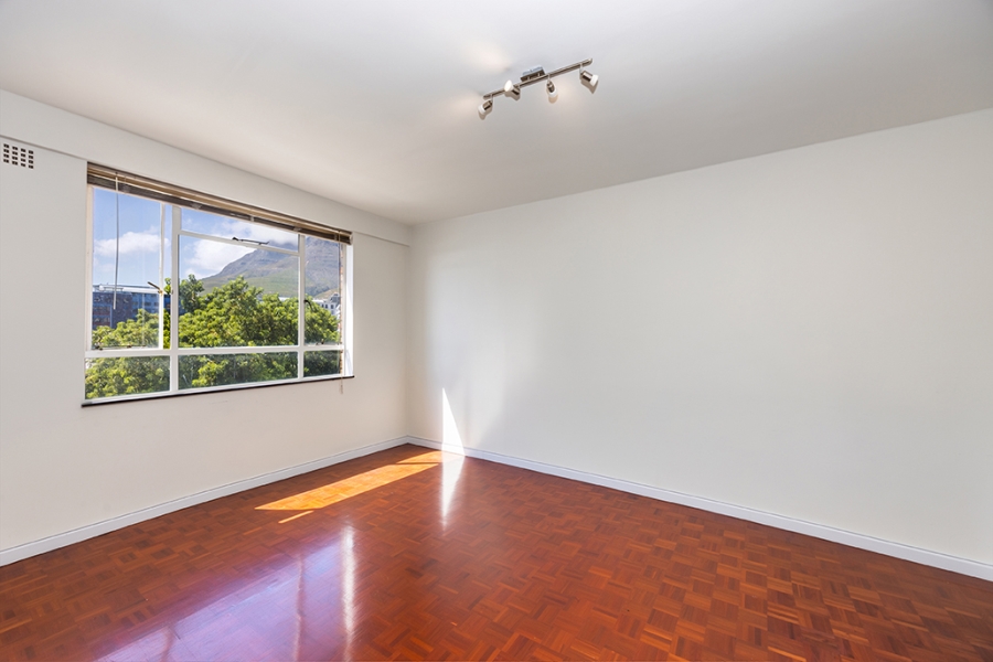 1 Bedroom Property for Sale in Cape Town City Centre Western Cape